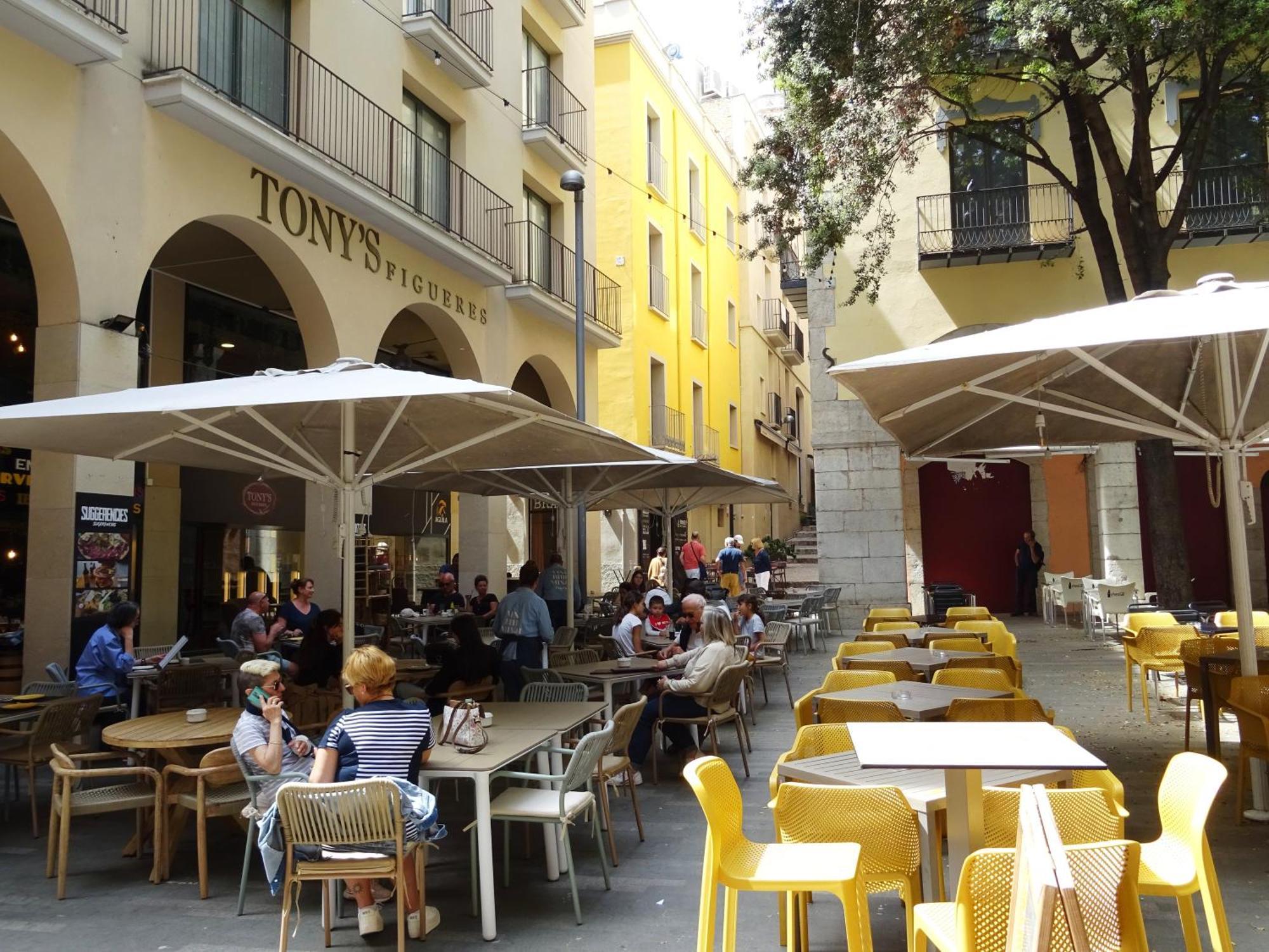 Center Plaza Figueres Leilighet Figueres  Eksteriør bilde